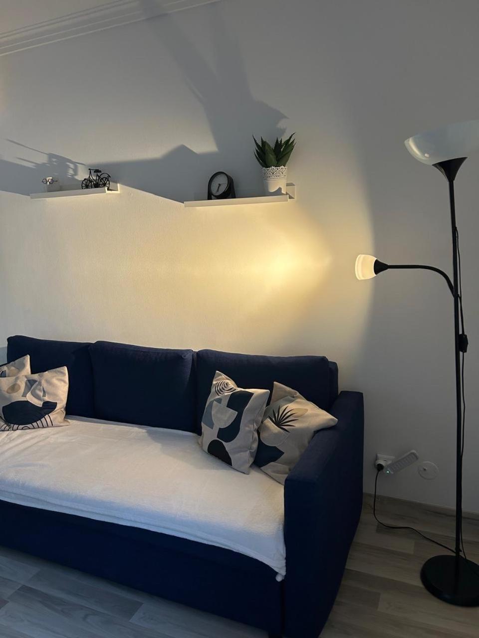 Mima House Al Apartment อาเวโร ภายนอก รูปภาพ